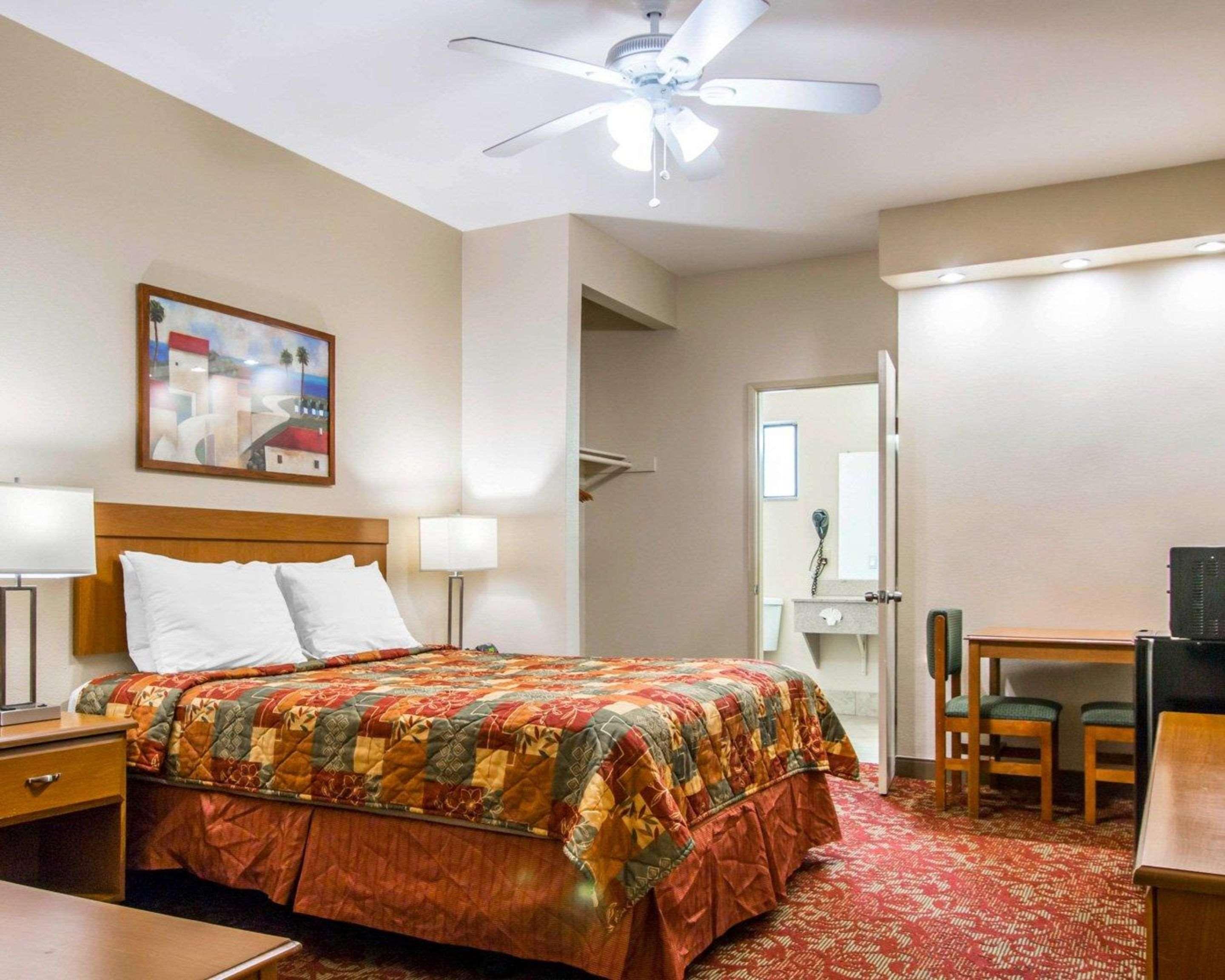 Rodeway Inn Encinitas North Esterno foto