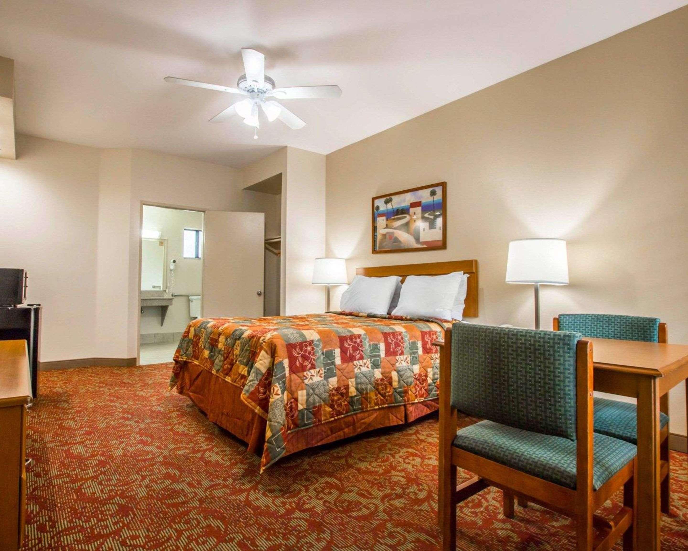 Rodeway Inn Encinitas North Esterno foto